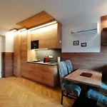 Apartmanhotel Golden Star - Premium Melk