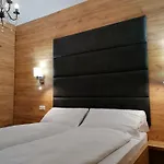Apart Otel Golden Star - Premium Melk