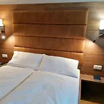 Golden Star - Premium 4*