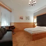 Aparthotel Golden Star - Premium 4*