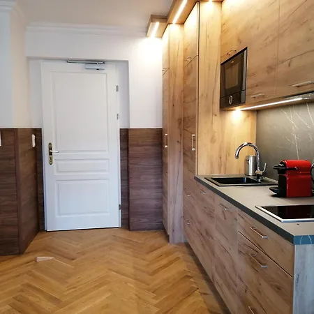 Golden Star - Premium Aparthotel Melk
