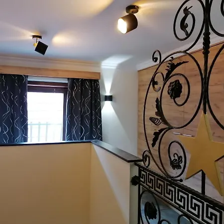 Golden Star - Premium Aparthotel 2*