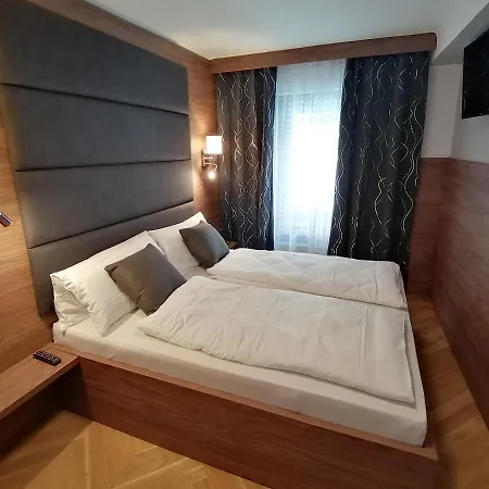 Apartahotel Golden Star - Premium