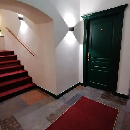 Golden Star - Premium Aparthotel Melk