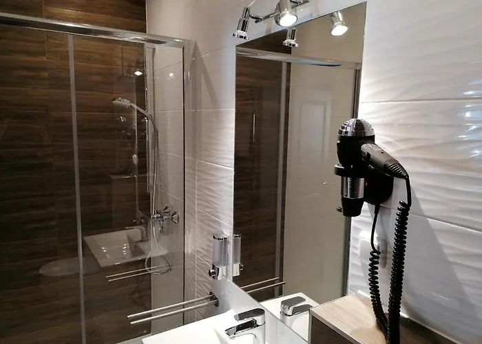 Golden Star - Premium 4*