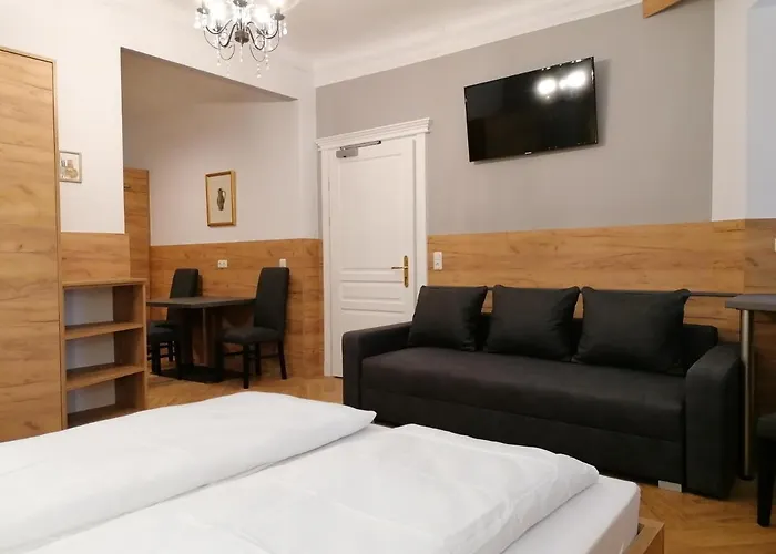 Golden Star - Premium Apartahotel 4*